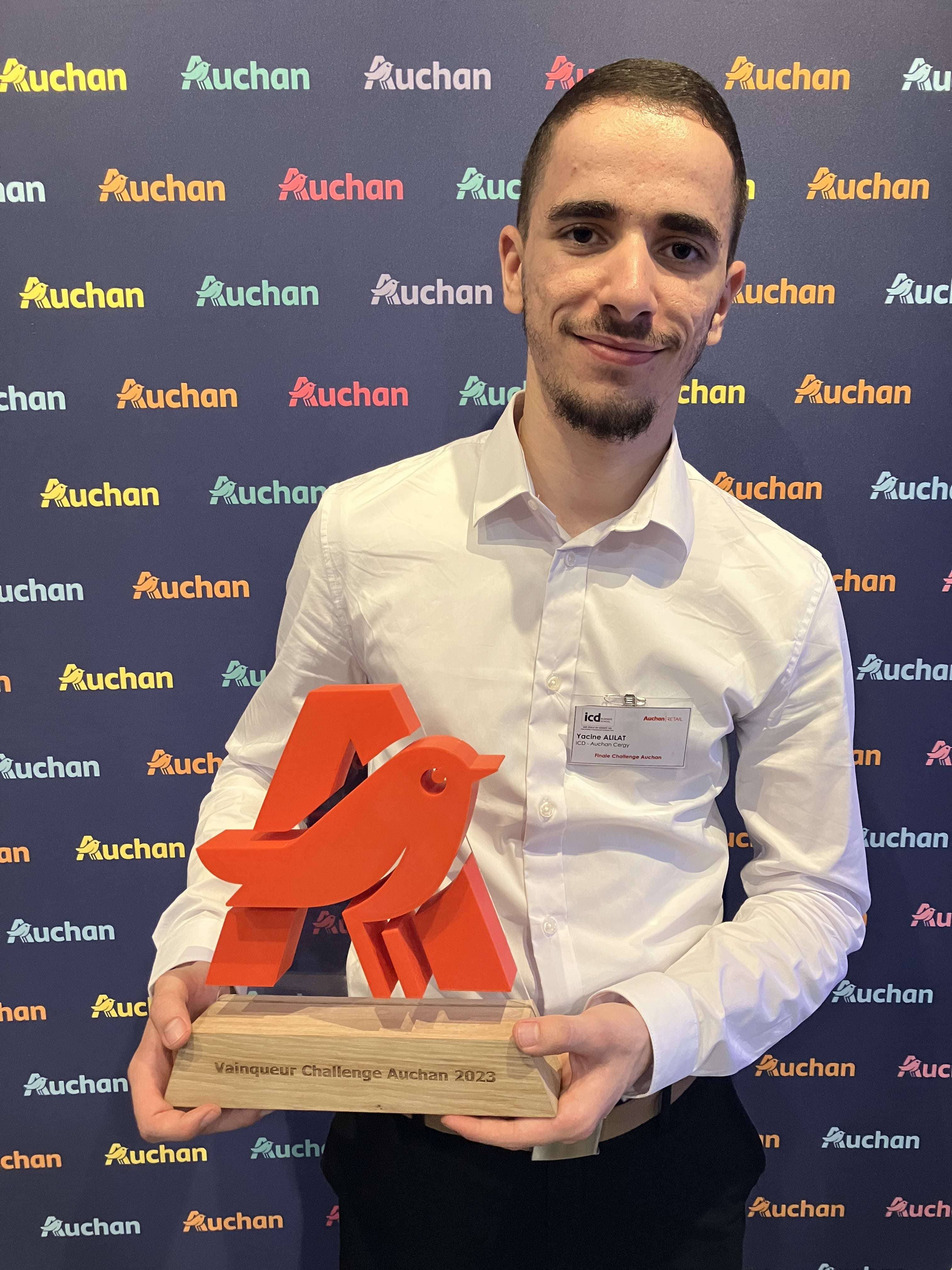 Yacine ALILAT with the Challenge Auchan trophy